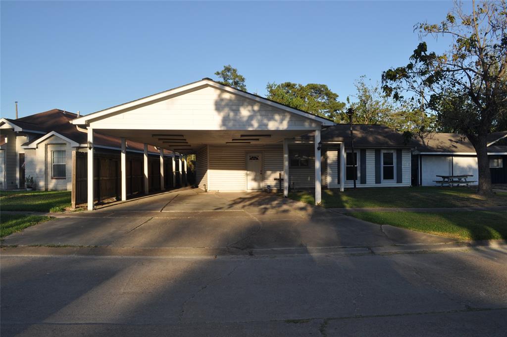 210 Overbluff Street, Channelview, Texas image 3