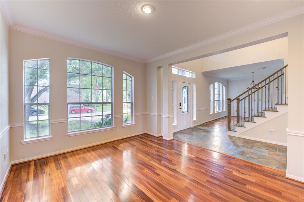1016 Applewood Drive