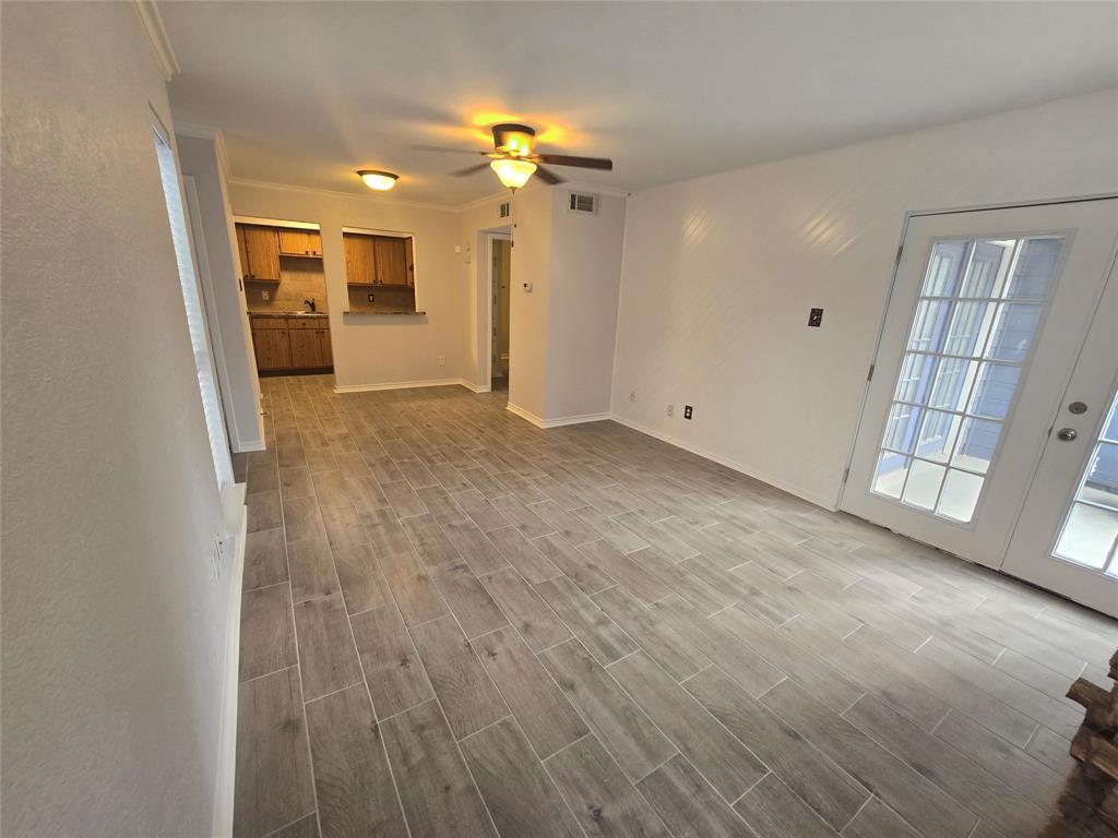 View Webster, TX 77058 condo