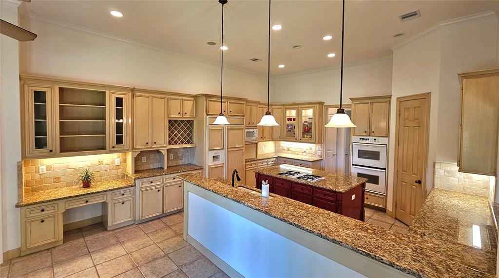 108 W Pines Drive, Montgomery, Texas image 14
