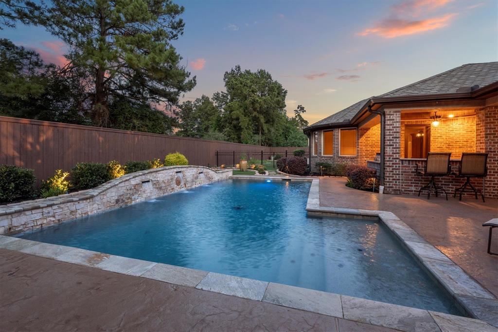 15026 Hidden Valley Waters Drive, Cypress, Texas image 7