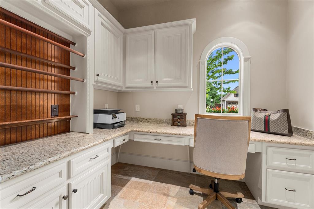 15026 Hidden Valley Waters Drive, Cypress, Texas image 34