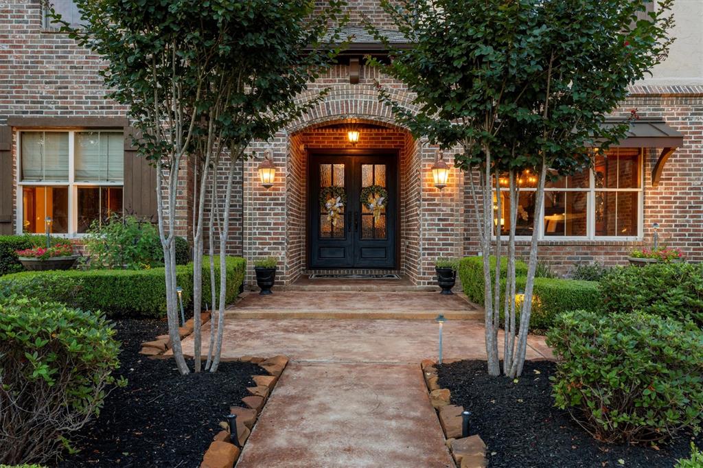 15026 Hidden Valley Waters Drive, Cypress, Texas image 12