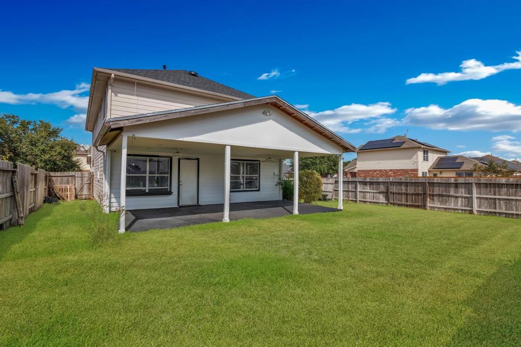 9014 Grackle Run Lane, Humble, Texas image 32