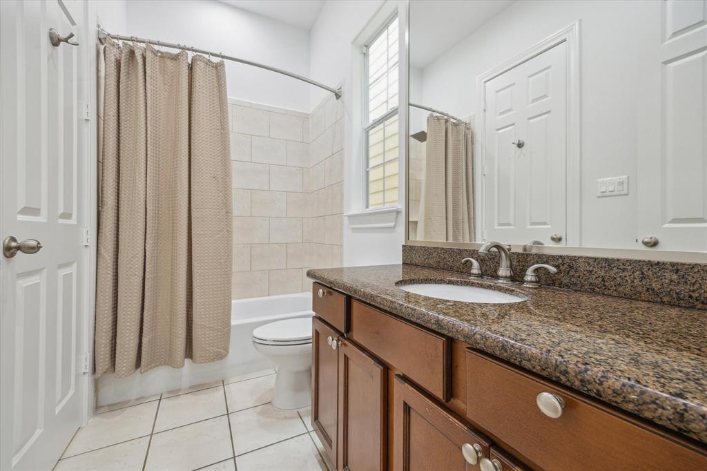 2813 Clinton Drive, Houston, Texas image 18