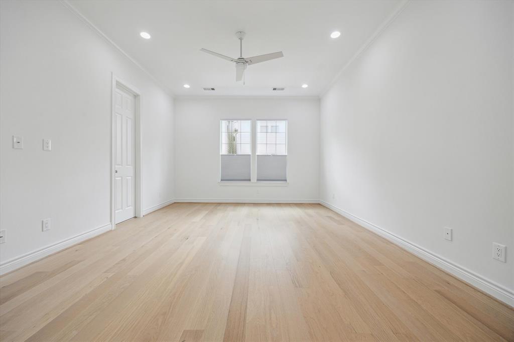 2813 Clinton Drive, Houston, Texas image 13