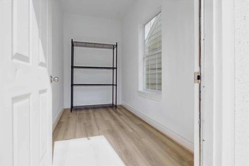 2813 Clinton Drive, Houston, Texas image 26