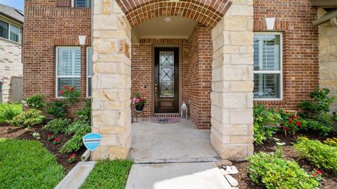 Single Family Residence in Pearland TX 1919 Heather Canyon Drive 1.jpg