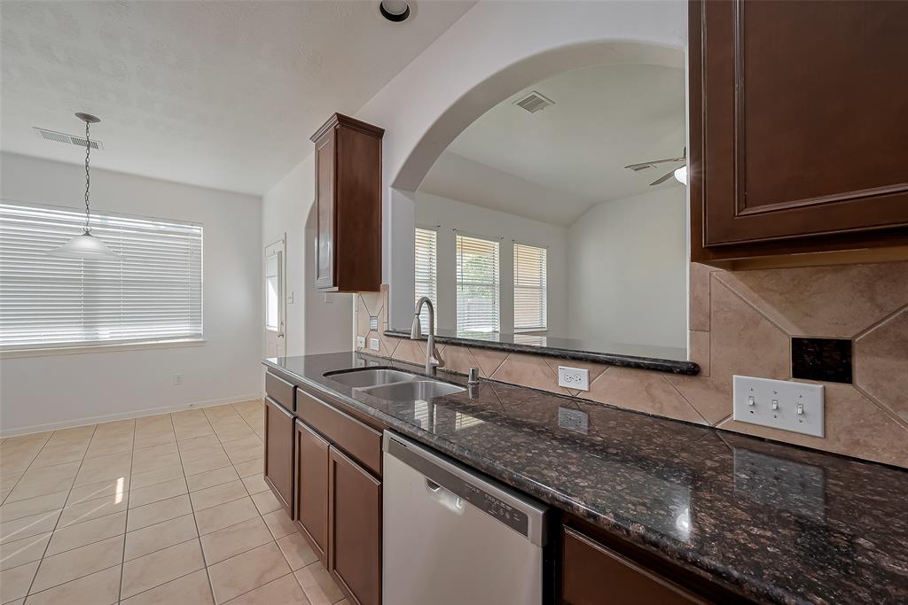 3607 Gail Meadow Court, Katy, Texas image 23