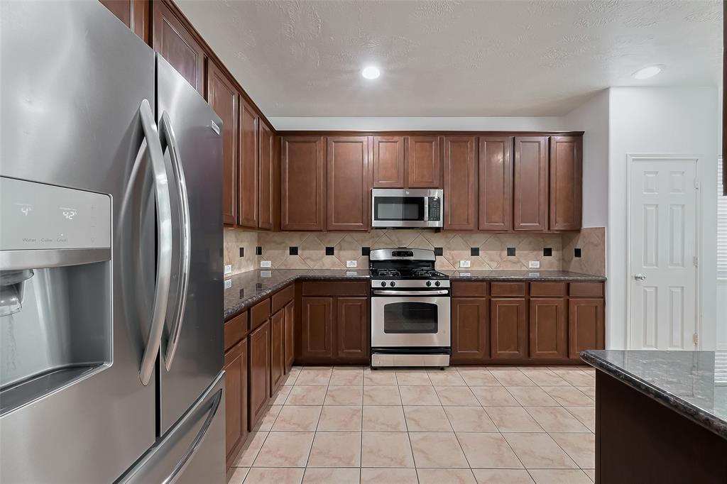 3607 Gail Meadow Court, Katy, Texas image 27