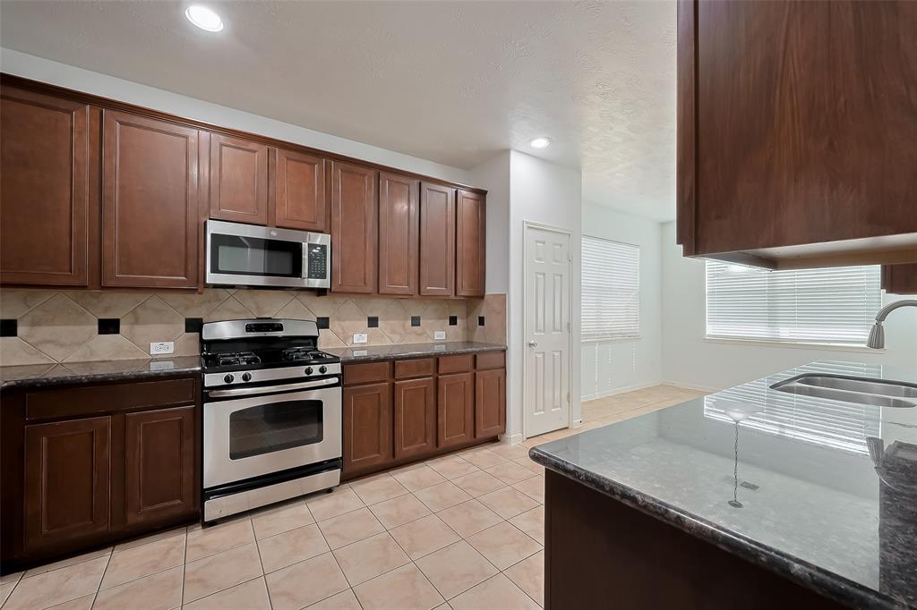 3607 Gail Meadow Court, Katy, Texas image 26