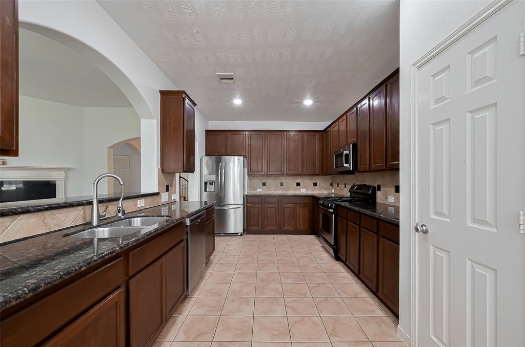 3607 Gail Meadow Court, Katy, Texas image 20