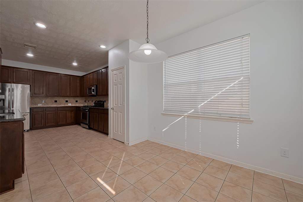 3607 Gail Meadow Court, Katy, Texas image 18