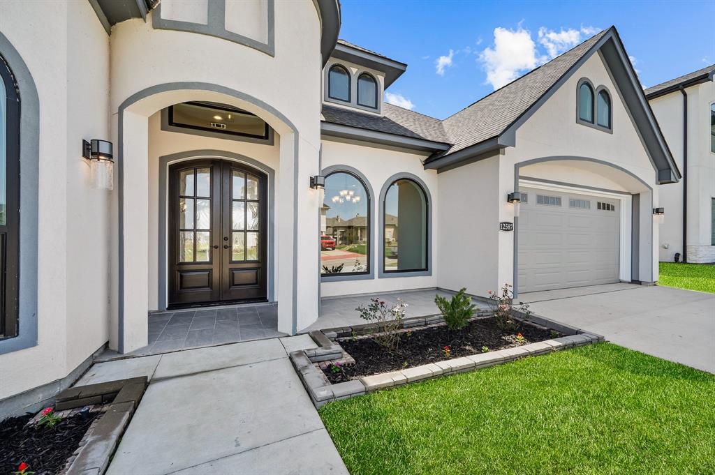 12587 St Ann Court, Willis, Texas image 3