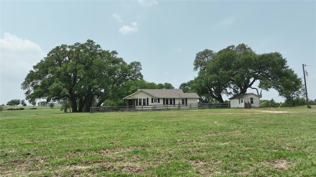 7009 Sandy Hill Road, Brenham, Texas image 13