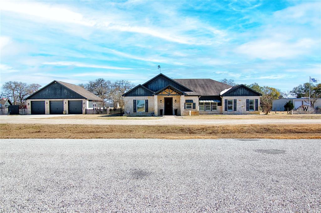 191 County Road 132bb, Hallettsville, Texas image 1