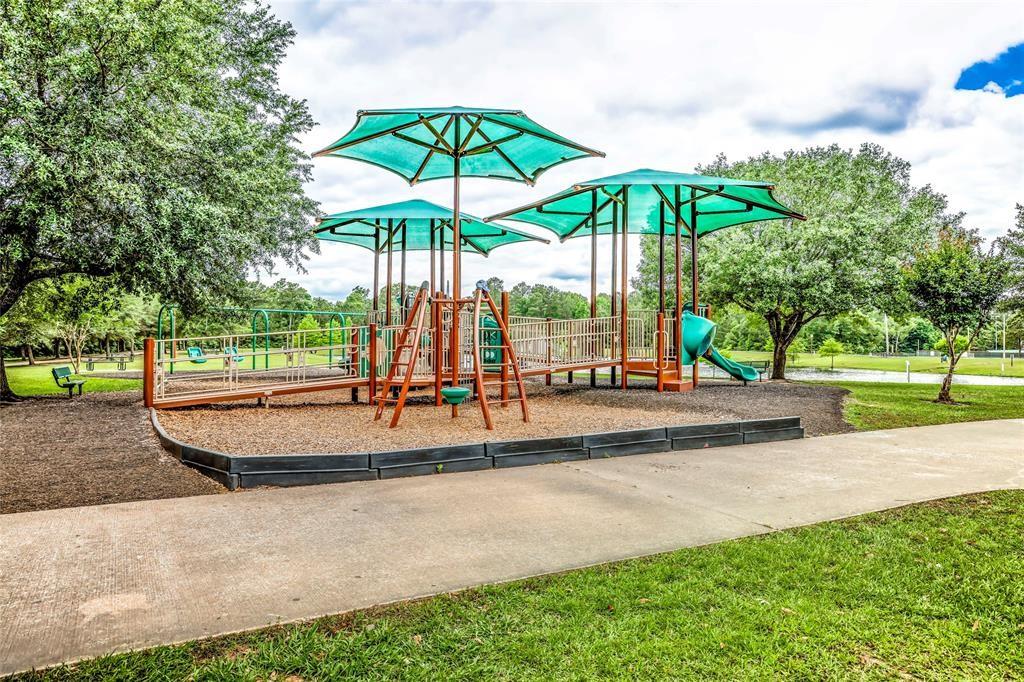 3022 Mallorca Drive, Conroe, Texas image 21