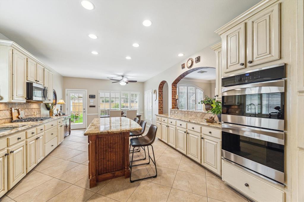 15 Rippling Creek Drive, Sugar Land, Texas image 14
