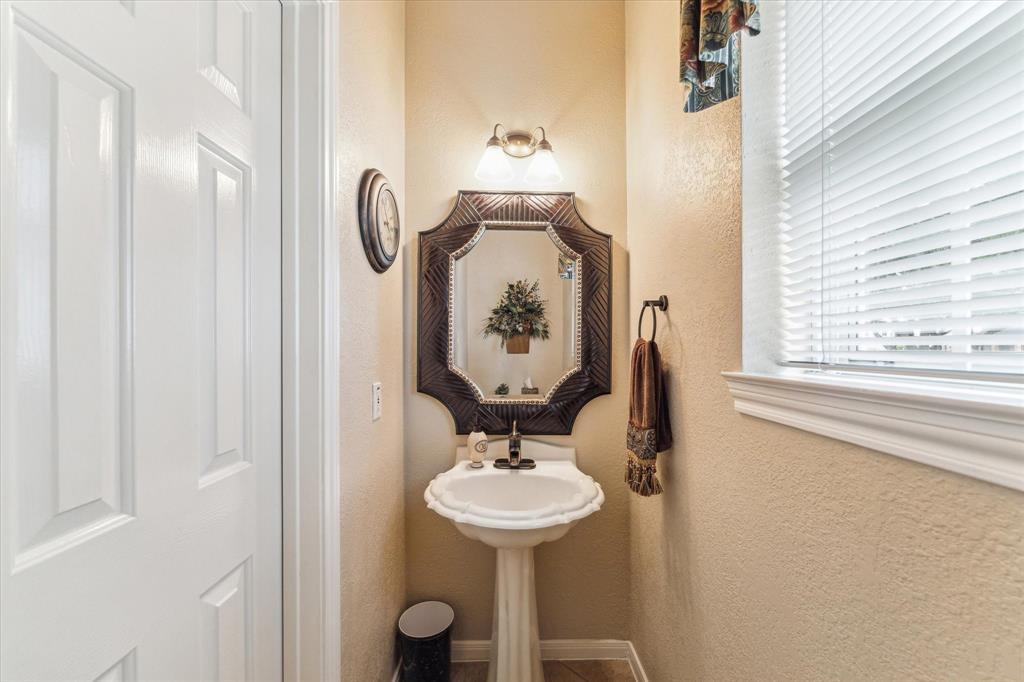 15 Rippling Creek Drive, Sugar Land, Texas image 19