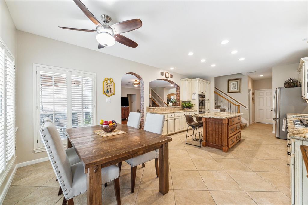15 Rippling Creek Drive, Sugar Land, Texas image 12