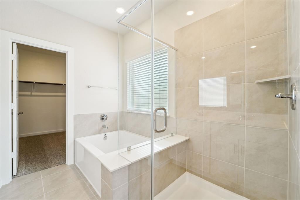 5229 Harvest Season Lane, Pearland, Texas image 32