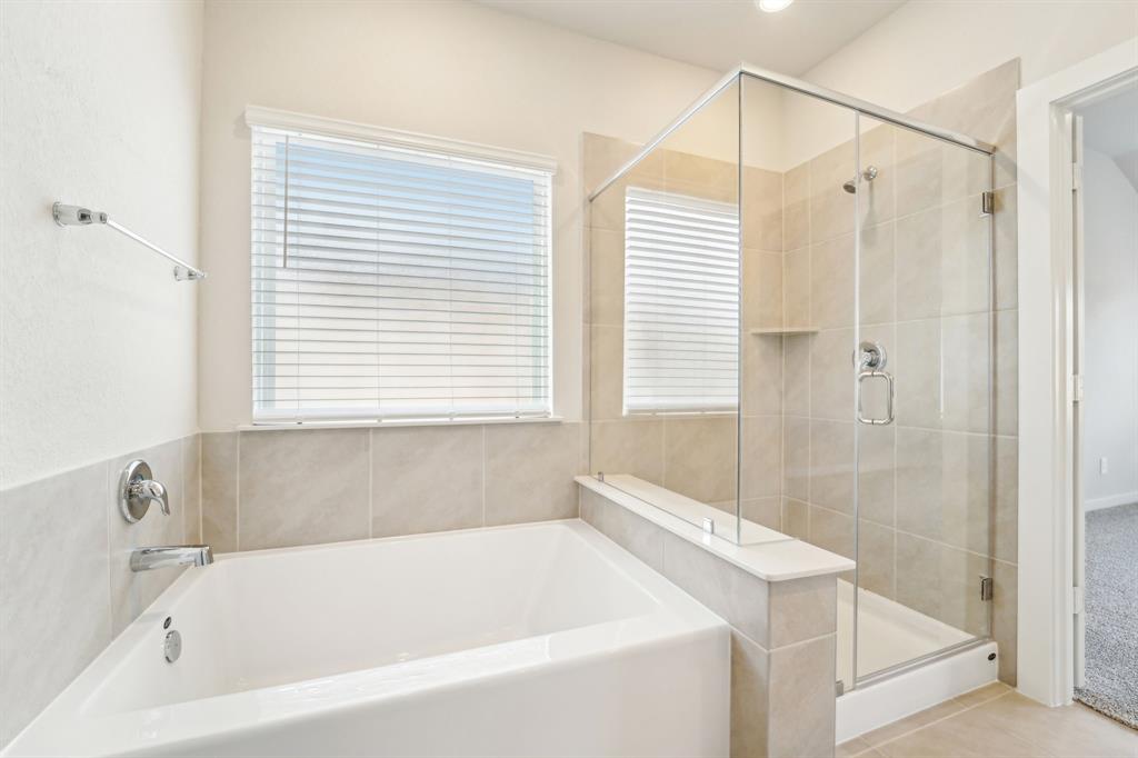 5229 Harvest Season Lane, Pearland, Texas image 34