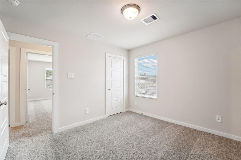 5229 Harvest Season Lane, Pearland, Texas image 40