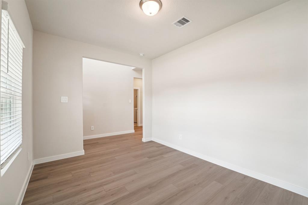 5229 Harvest Season Lane, Pearland, Texas image 17
