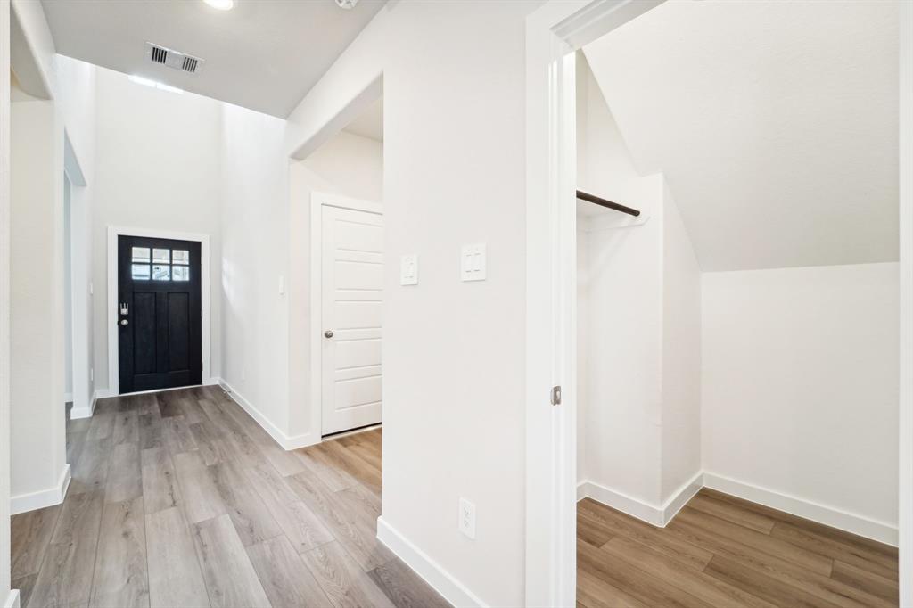 5229 Harvest Season Lane, Pearland, Texas image 10