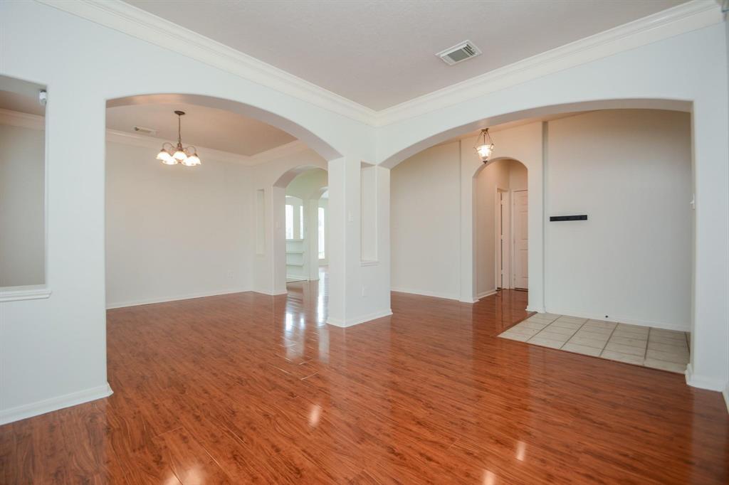 9107 Huckinston Court