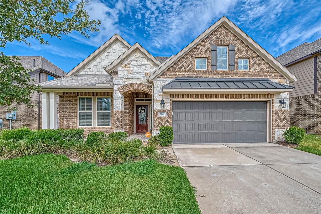 3208 Mossy Oak Trail, Pearland, Texas image 1