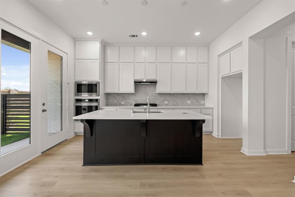 16522 Amber Patina Ln, Cypress, Texas image 3