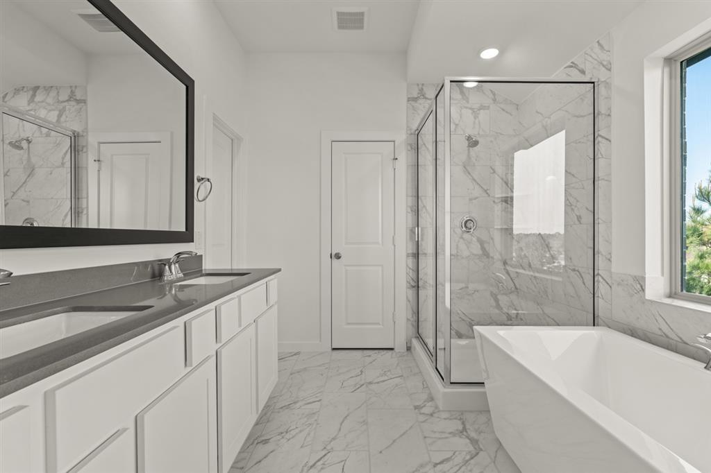 16522 Amber Patina Lane, Cypress, Texas image 9