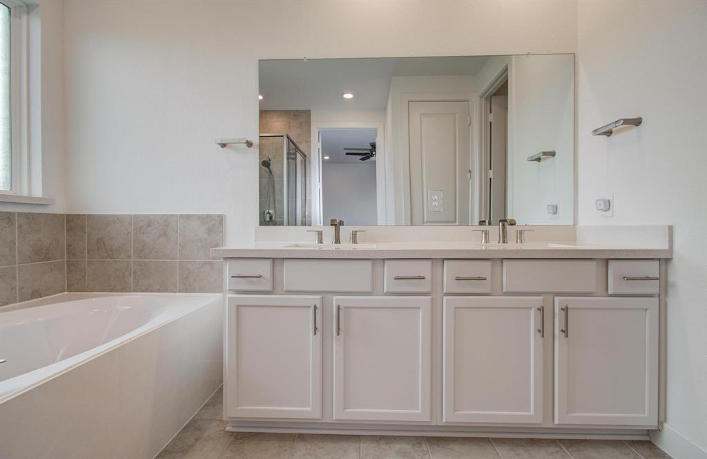 8815 Drysdale River Road, Cypress, Texas image 21