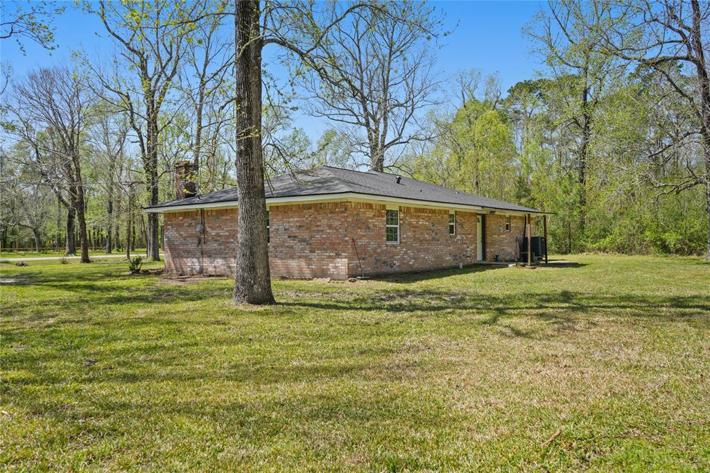 140 County Road 2005, Liberty, Texas image 3