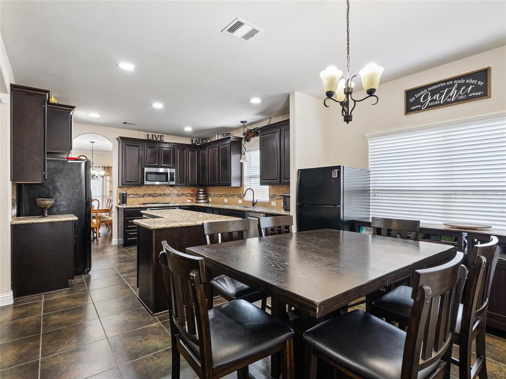 139 S Ridge Park Drive, Magnolia, Texas image 10
