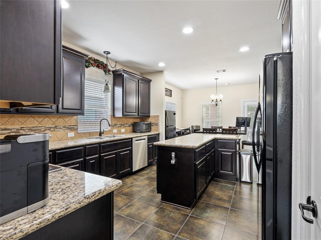 139 S Ridge Park Drive, Magnolia, Texas image 11