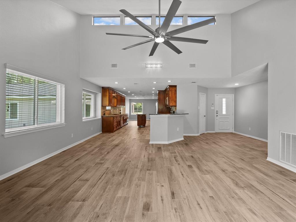 18003 Country Place Drive, Conroe, Texas image 14