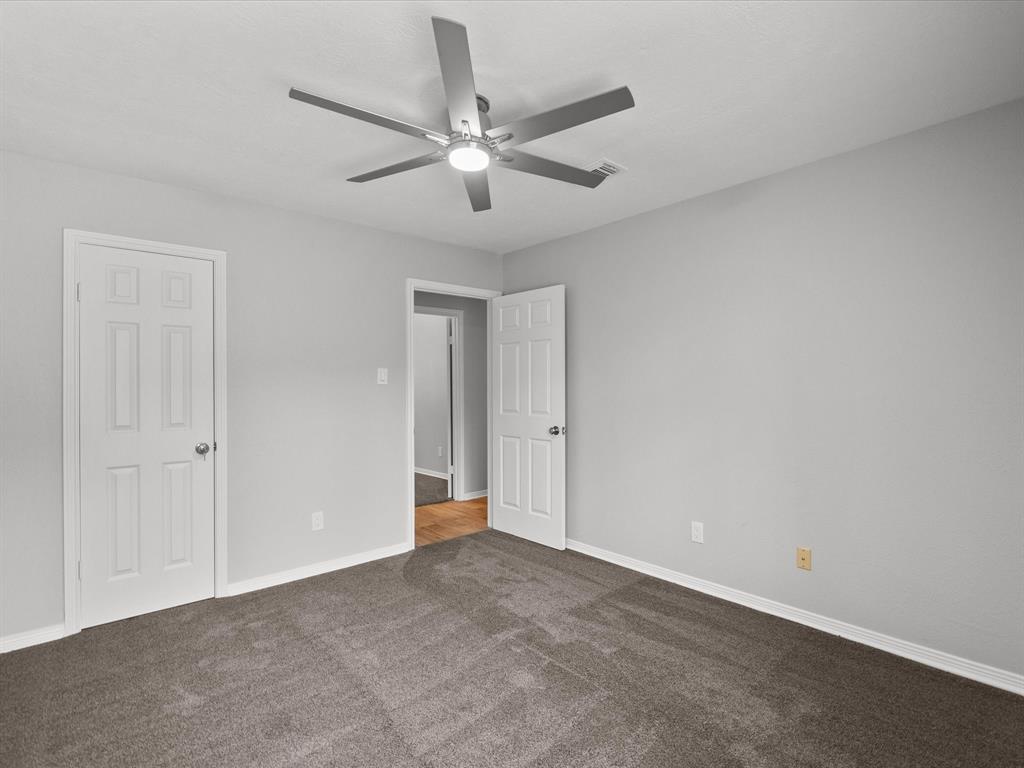 18003 Country Place Drive, Conroe, Texas image 27