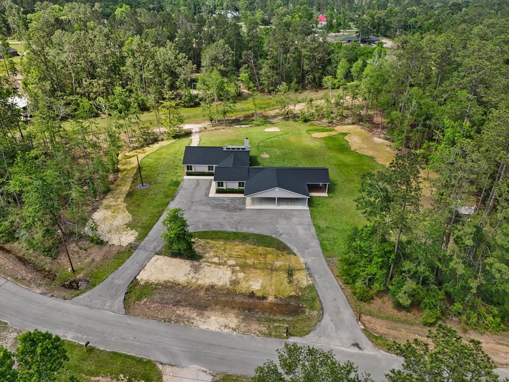 18003 Country Place Drive, Conroe, Texas image 6