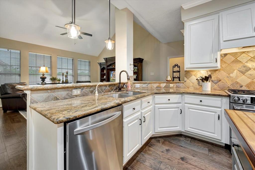 13538 Scenic Glade Drive, Houston, Texas image 24