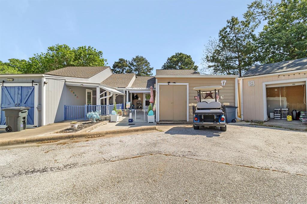 17 Townhouse Lane, Trinity, Texas image 4