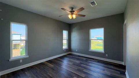 A home in Crystal Beach