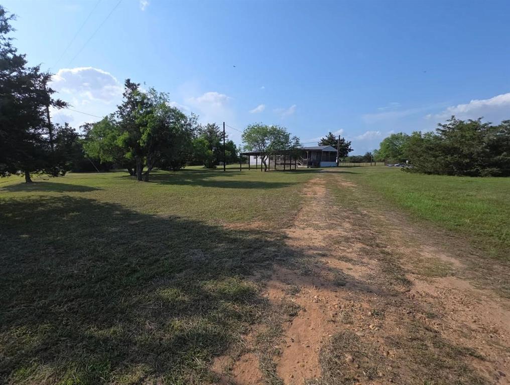 1245 Cr 211, Weimar, Texas image 1