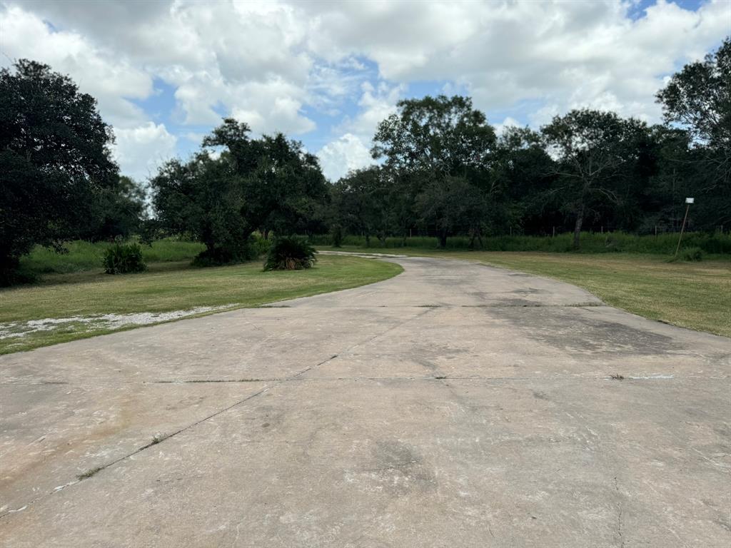 34319 Us-59 Hwy, Louise, Texas image 19