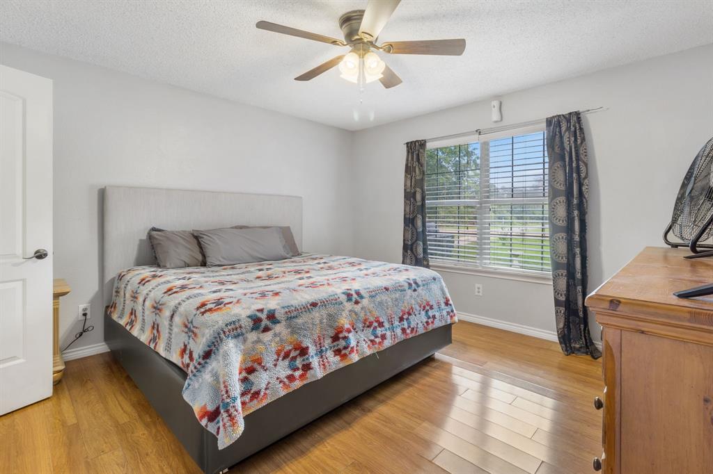 114 Dickens, Livingston, Texas image 13