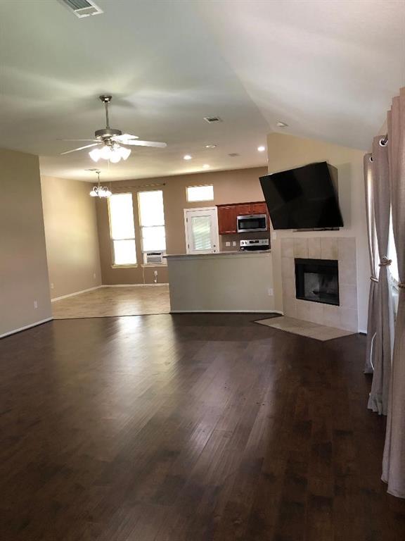 18952 Bandera Trail, Magnolia, Texas image 3