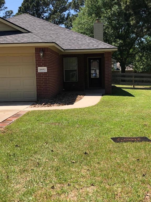 18952 Bandera Trail, Magnolia, Texas image 1
