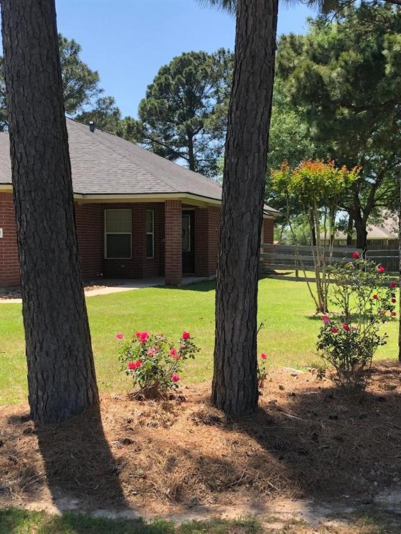 18952 Bandera Trail, Magnolia, Texas image 2