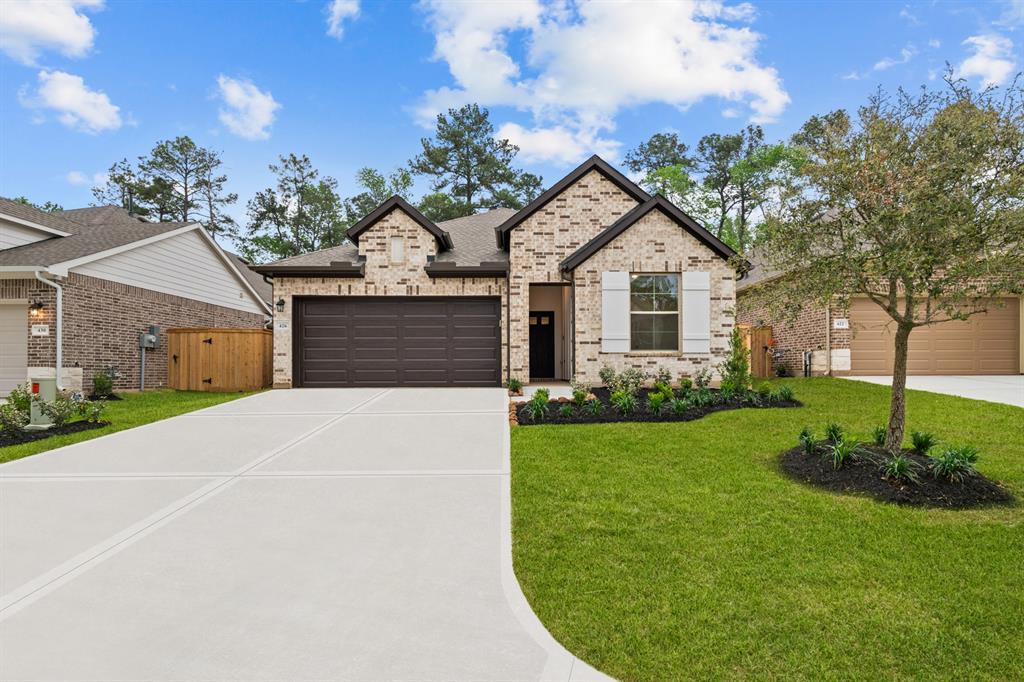 426 Embden Rim Drive, Willis, Texas image 1